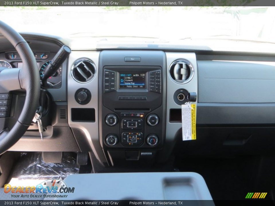2013 Ford F150 XLT SuperCrew Tuxedo Black Metallic / Steel Gray Photo #28