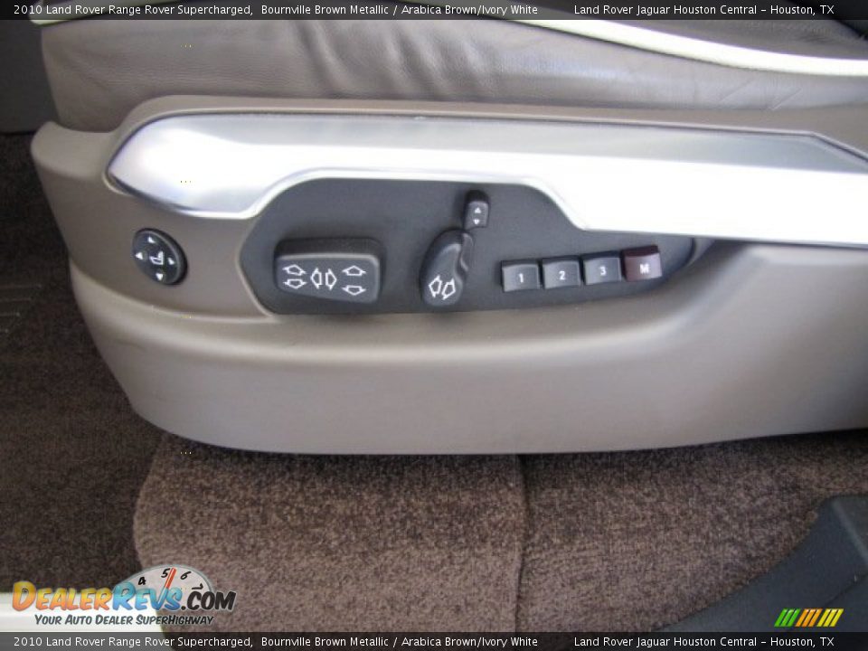 Controls of 2010 Land Rover Range Rover Supercharged Photo #29