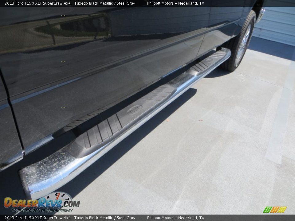 2013 Ford F150 XLT SuperCrew 4x4 Tuxedo Black Metallic / Steel Gray Photo #17
