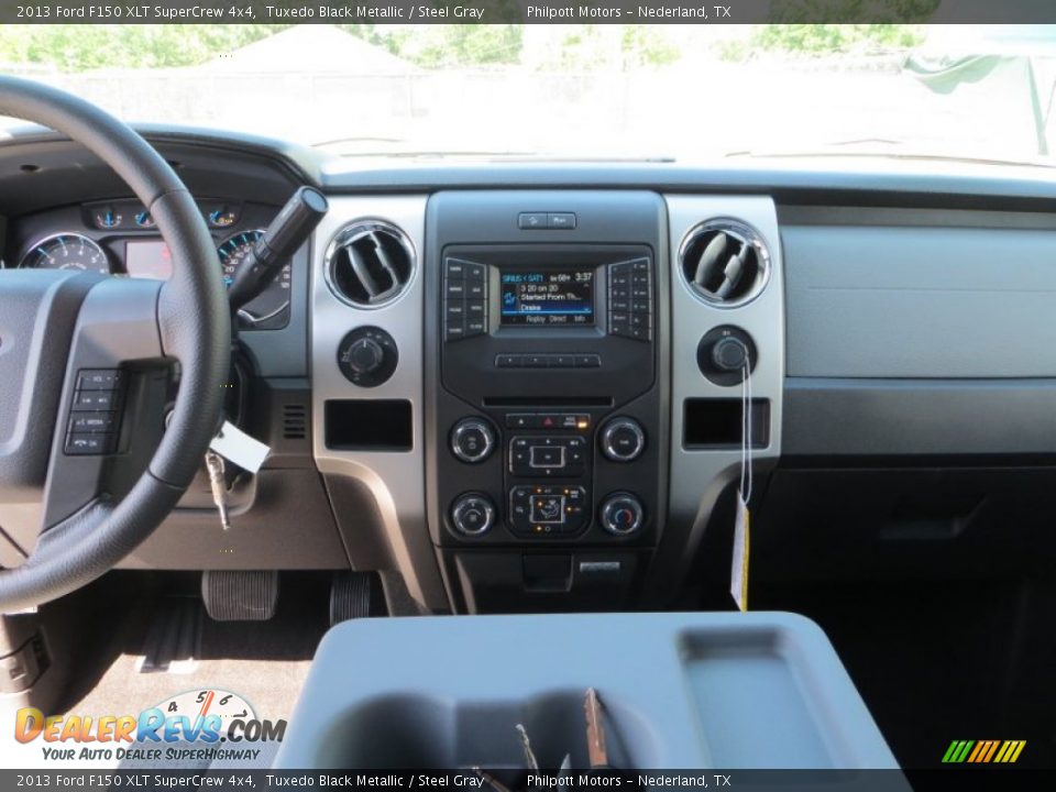 2013 Ford F150 XLT SuperCrew 4x4 Tuxedo Black Metallic / Steel Gray Photo #29