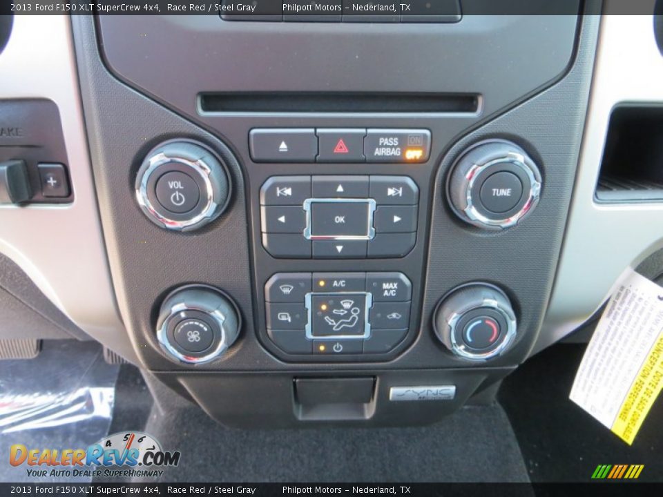 2013 Ford F150 XLT SuperCrew 4x4 Race Red / Steel Gray Photo #31