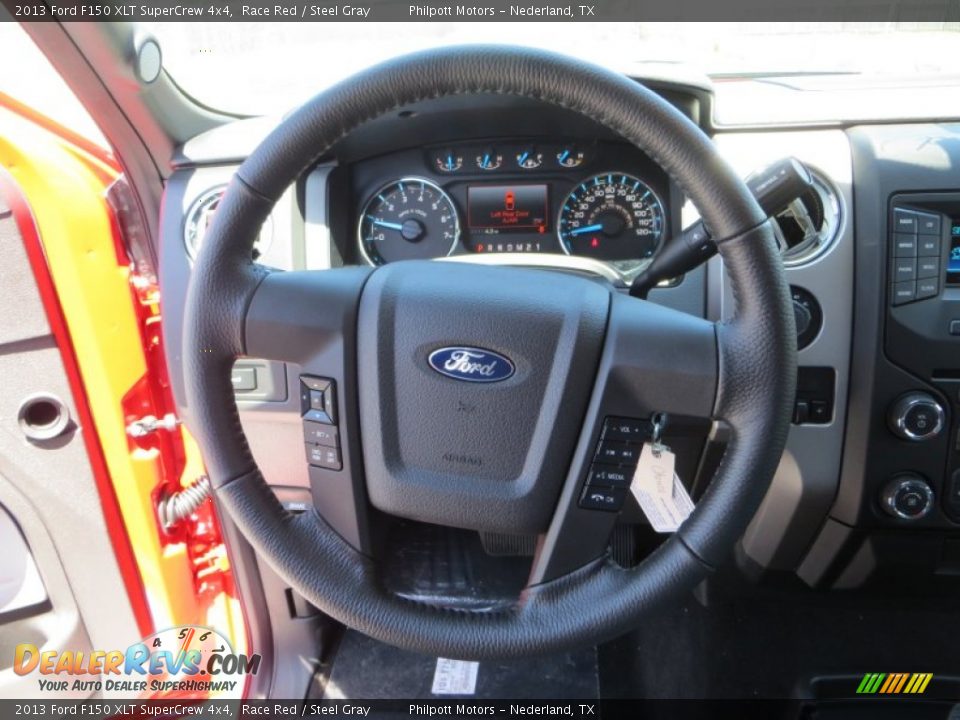 2013 Ford F150 XLT SuperCrew 4x4 Race Red / Steel Gray Photo #32