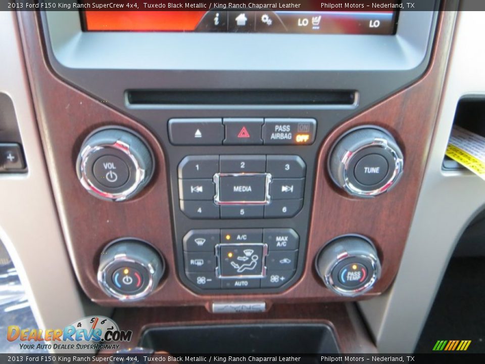 2013 Ford F150 King Ranch SuperCrew 4x4 Tuxedo Black Metallic / King Ranch Chaparral Leather Photo #31