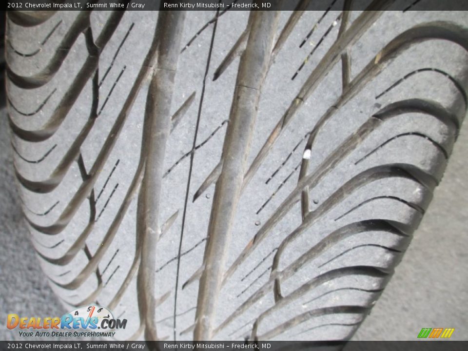 2012 Chevrolet Impala LT Summit White / Gray Photo #25
