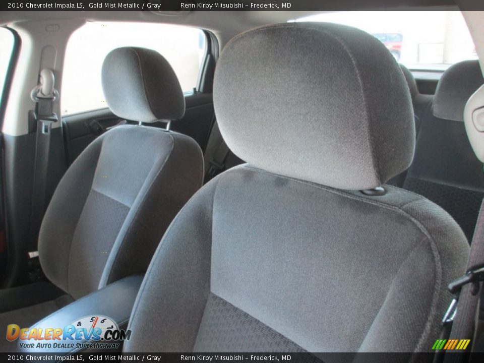 2010 Chevrolet Impala LS Gold Mist Metallic / Gray Photo #9