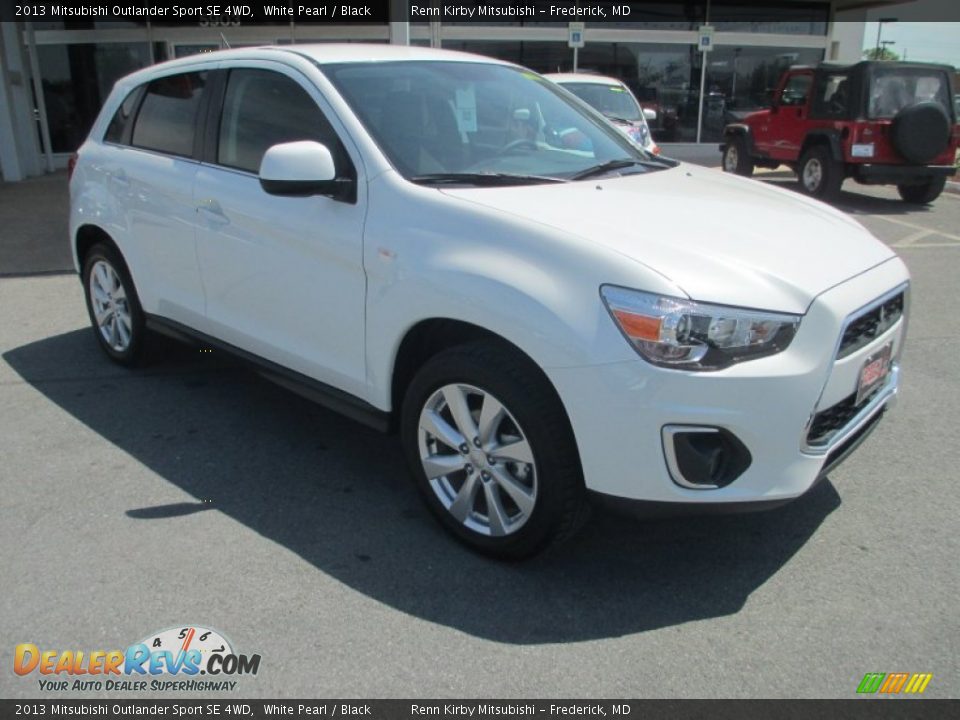 2013 Mitsubishi Outlander Sport SE 4WD White Pearl / Black Photo #1