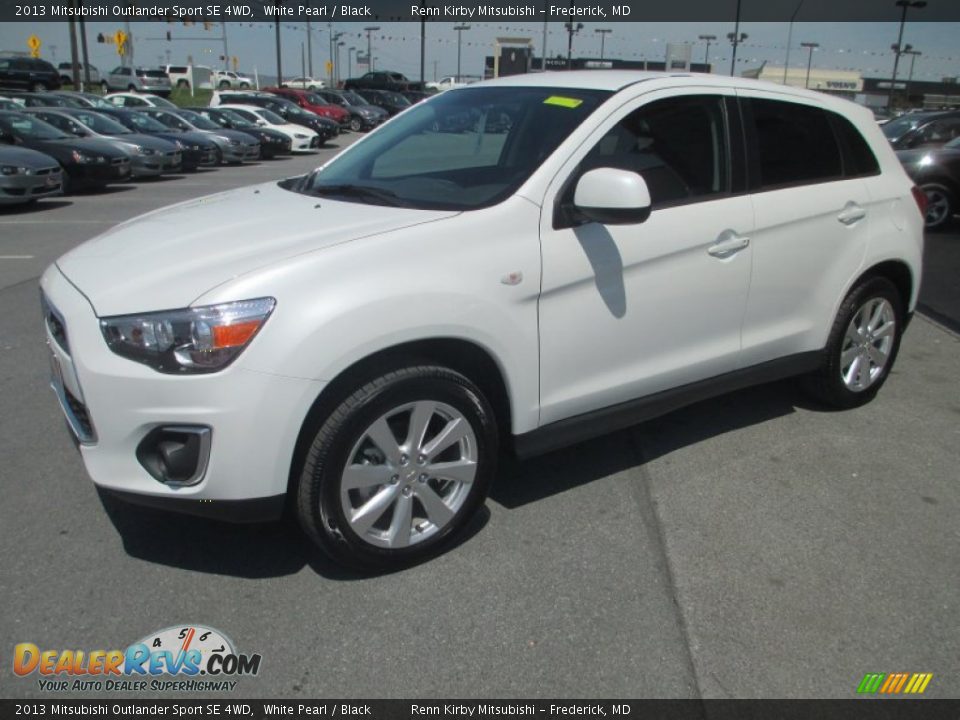 2013 Mitsubishi Outlander Sport SE 4WD White Pearl / Black Photo #3