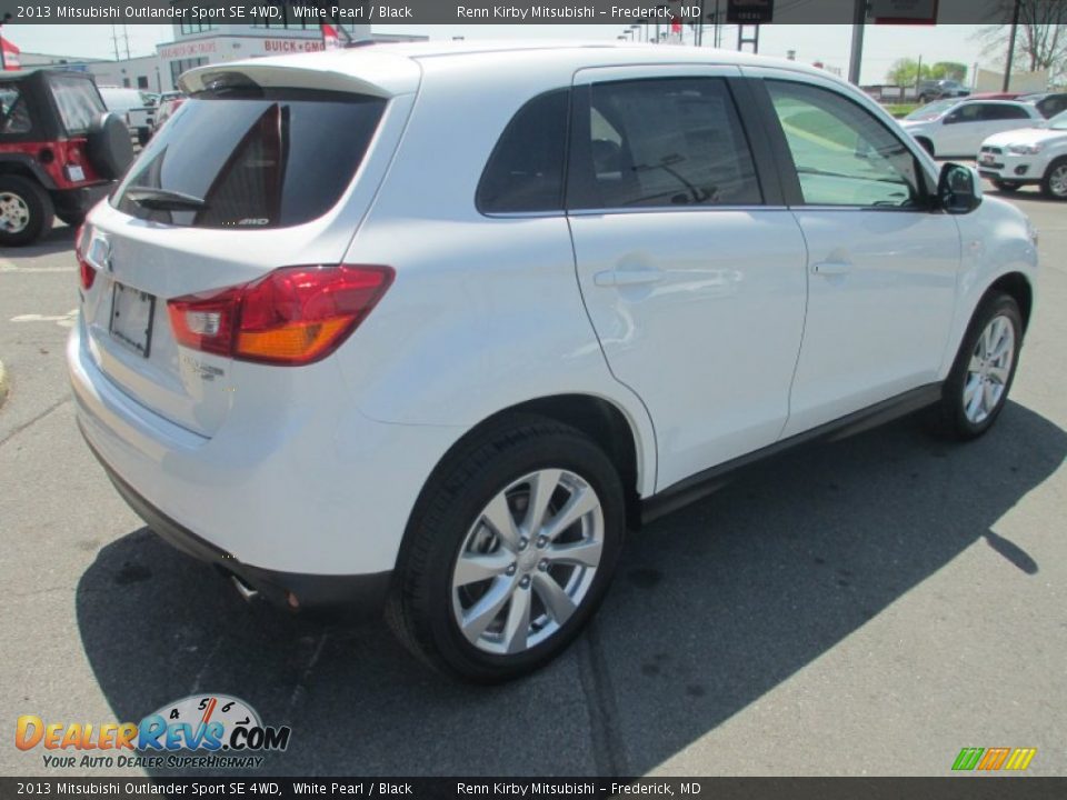 2013 Mitsubishi Outlander Sport SE 4WD White Pearl / Black Photo #7