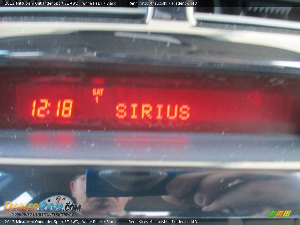 2013 Mitsubishi Outlander Sport SE 4WD White Pearl / Black Photo #22