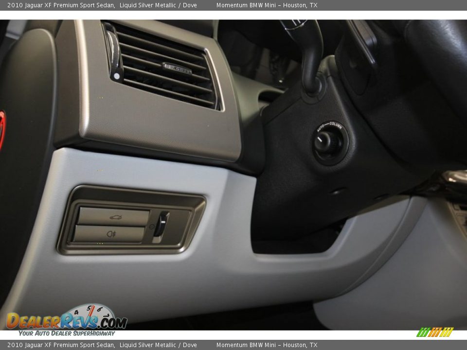 2010 Jaguar XF Premium Sport Sedan Liquid Silver Metallic / Dove Photo #30
