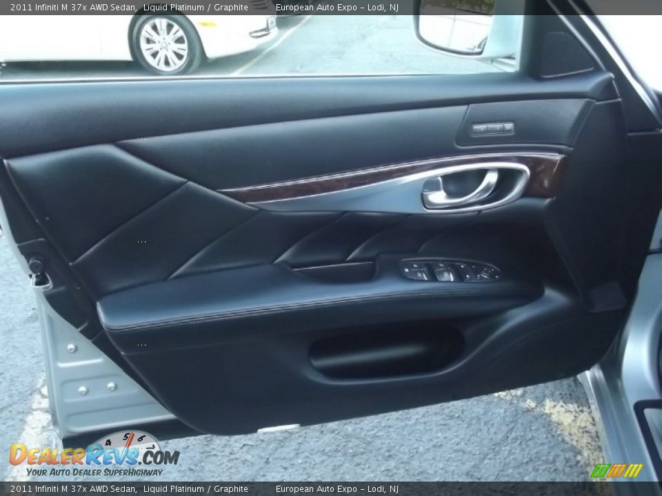2011 Infiniti M 37x AWD Sedan Liquid Platinum / Graphite Photo #9