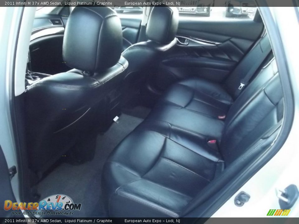 2011 Infiniti M 37x AWD Sedan Liquid Platinum / Graphite Photo #10