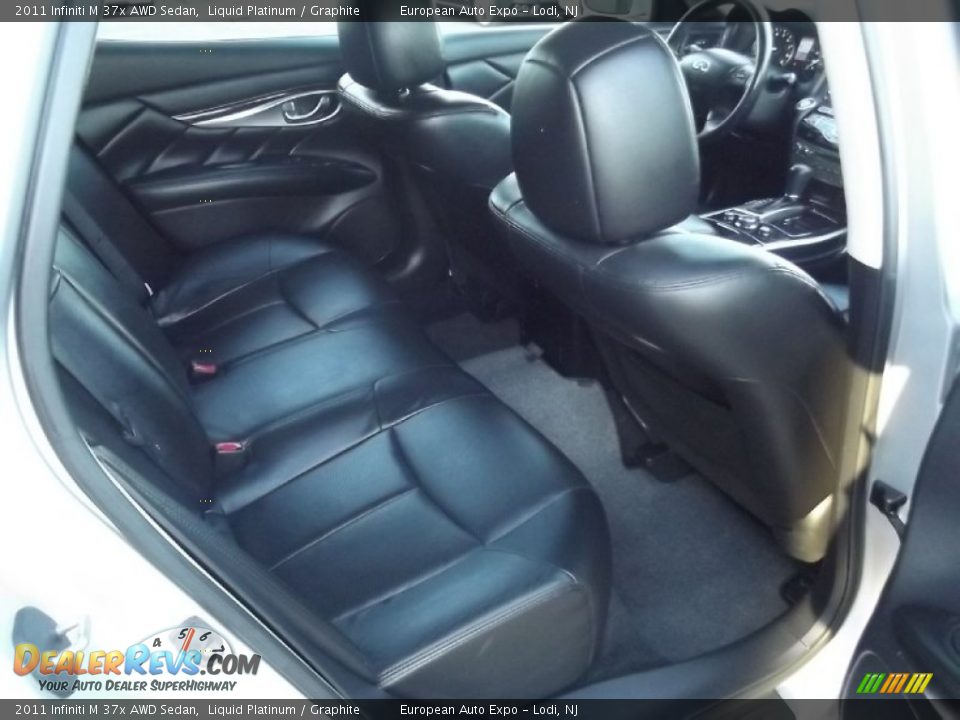 2011 Infiniti M 37x AWD Sedan Liquid Platinum / Graphite Photo #13
