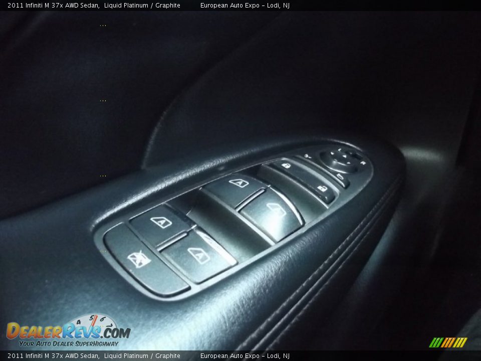 2011 Infiniti M 37x AWD Sedan Liquid Platinum / Graphite Photo #22
