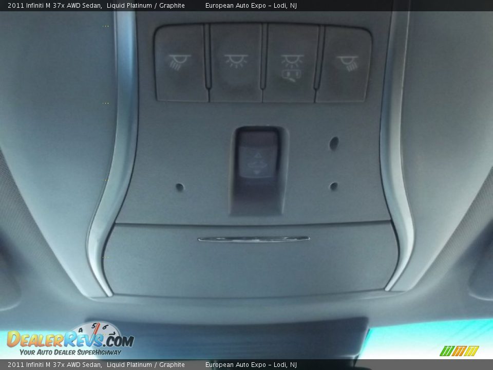 2011 Infiniti M 37x AWD Sedan Liquid Platinum / Graphite Photo #30