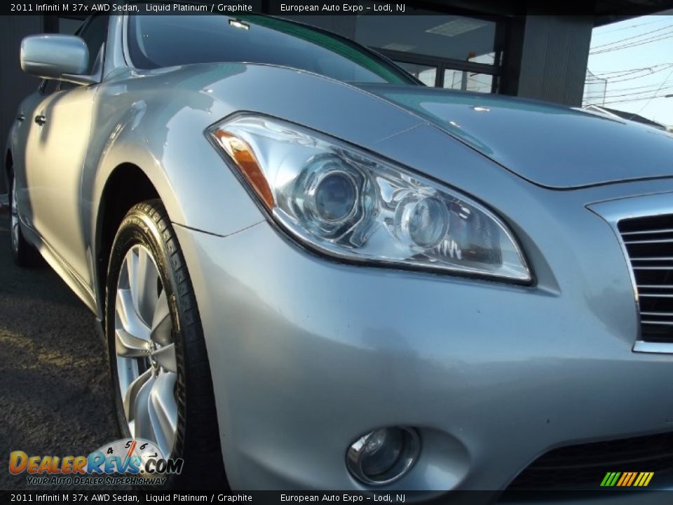 2011 Infiniti M 37x AWD Sedan Liquid Platinum / Graphite Photo #35