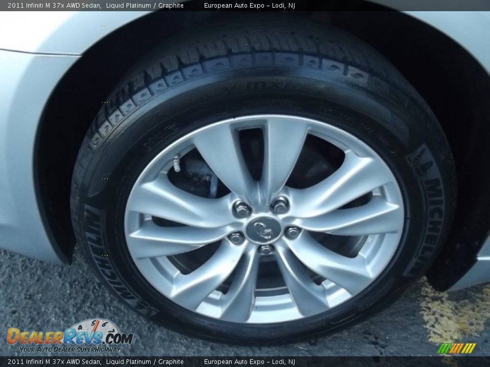 2011 Infiniti M 37x AWD Sedan Liquid Platinum / Graphite Photo #36