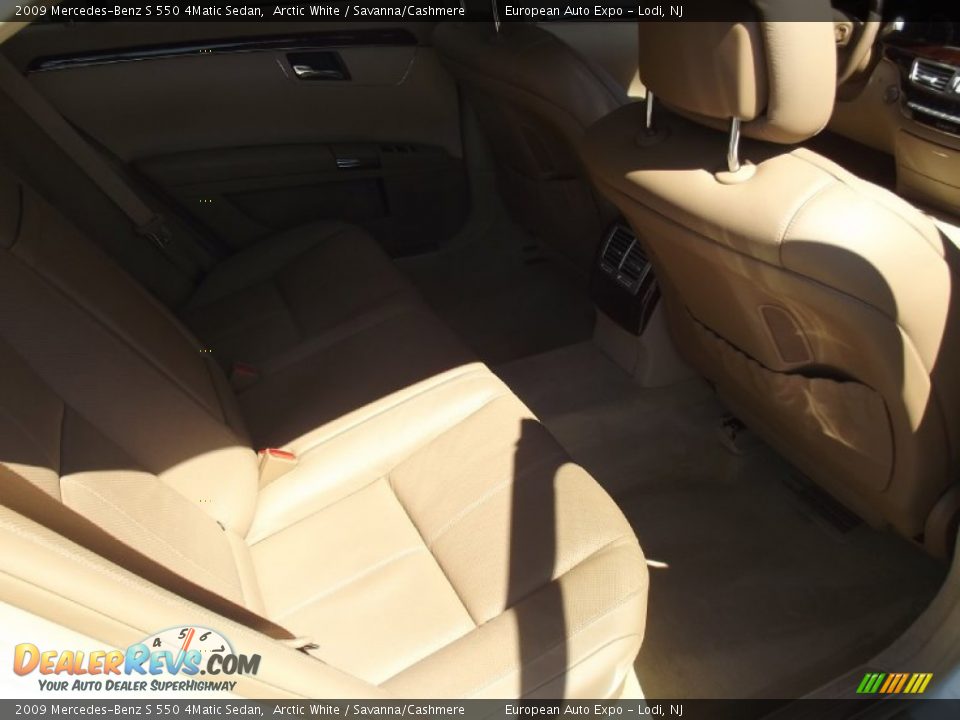 2009 Mercedes-Benz S 550 4Matic Sedan Arctic White / Savanna/Cashmere Photo #13