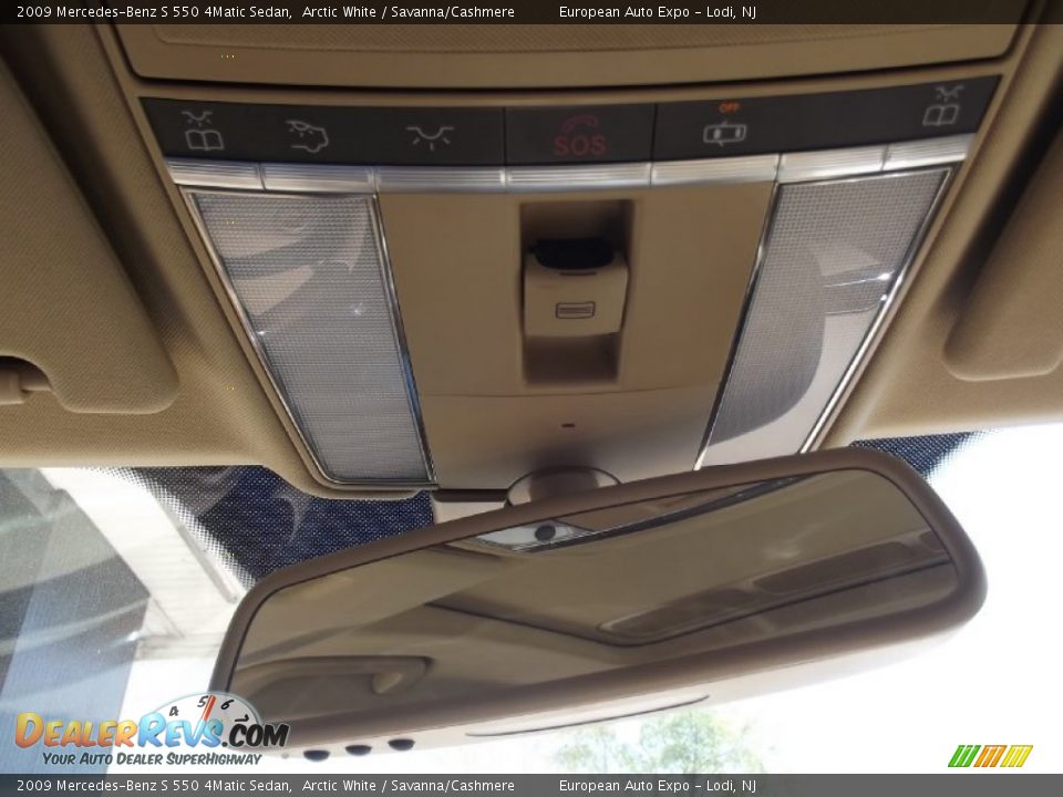 2009 Mercedes-Benz S 550 4Matic Sedan Arctic White / Savanna/Cashmere Photo #30