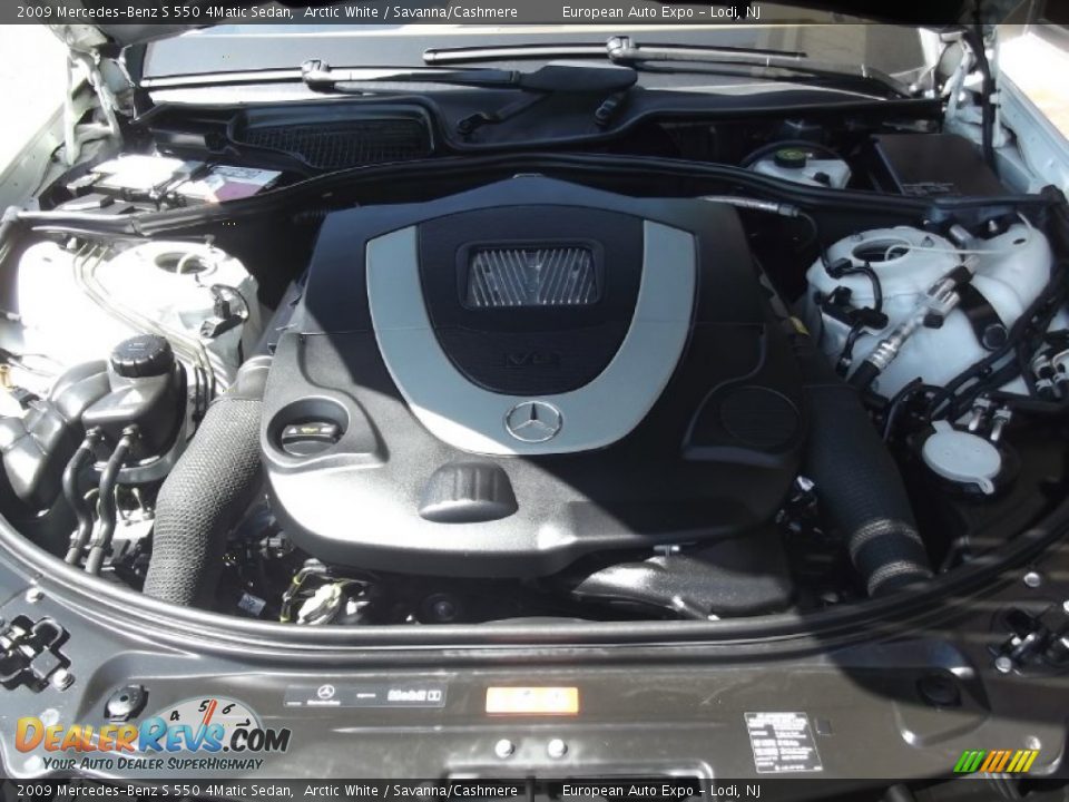 2009 Mercedes-Benz S 550 4Matic Sedan Arctic White / Savanna/Cashmere Photo #33