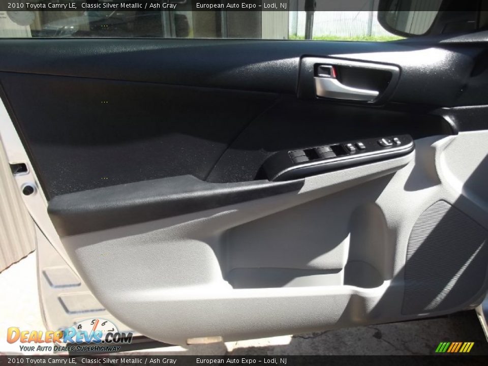 2010 Toyota Camry LE Classic Silver Metallic / Ash Gray Photo #9
