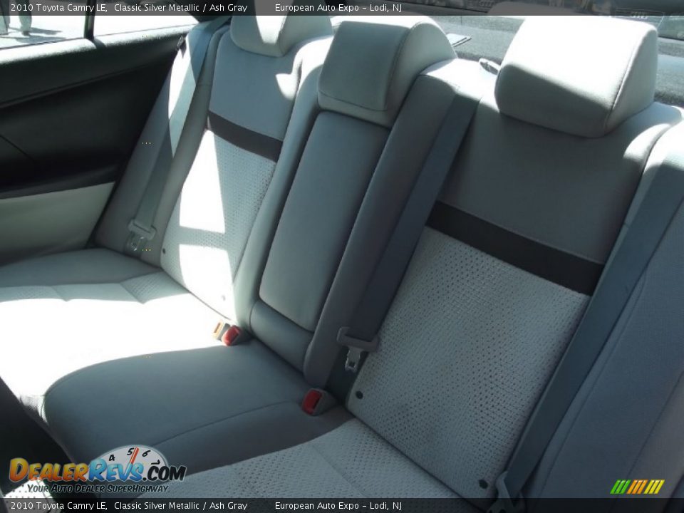 2010 Toyota Camry LE Classic Silver Metallic / Ash Gray Photo #11