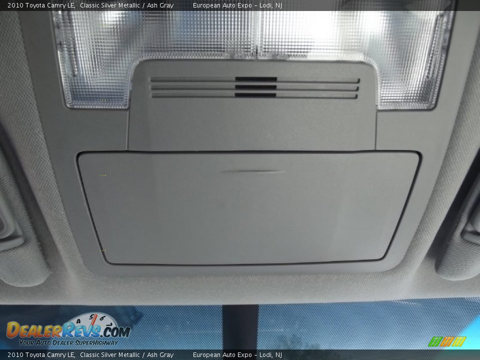 2010 Toyota Camry LE Classic Silver Metallic / Ash Gray Photo #29