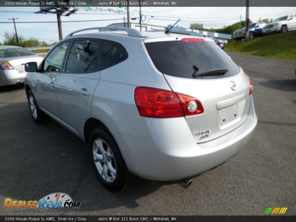 2009 Nissan Rogue SL AWD Silver Ice / Gray Photo #5