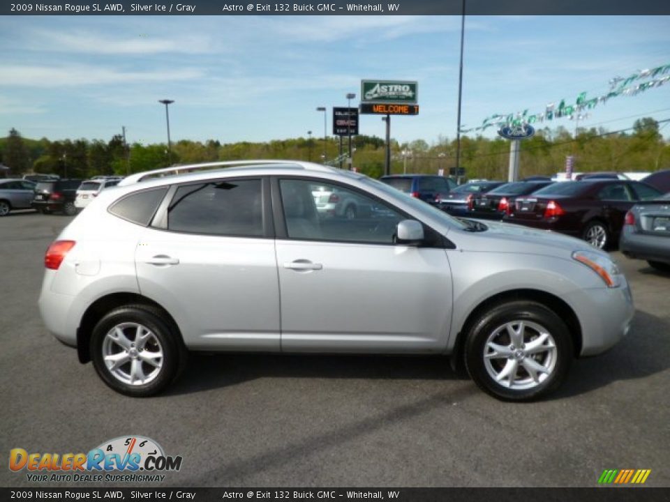 2009 Nissan Rogue SL AWD Silver Ice / Gray Photo #8