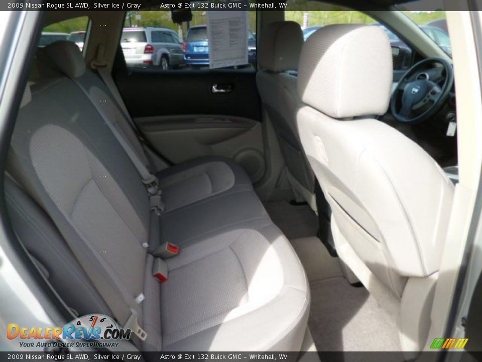 2009 Nissan Rogue SL AWD Silver Ice / Gray Photo #12