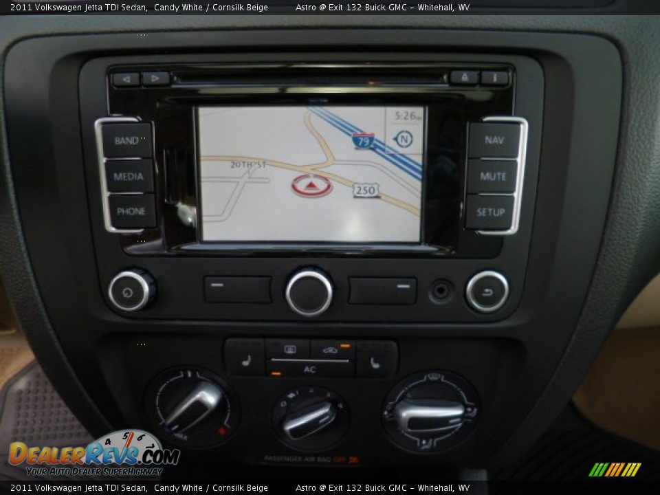 2011 Volkswagen Jetta TDI Sedan Candy White / Cornsilk Beige Photo #19