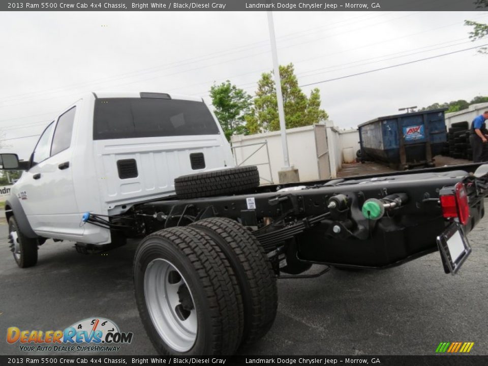 2013 Ram 5500 Crew Cab 4x4 Chassis Bright White / Black/Diesel Gray Photo #2