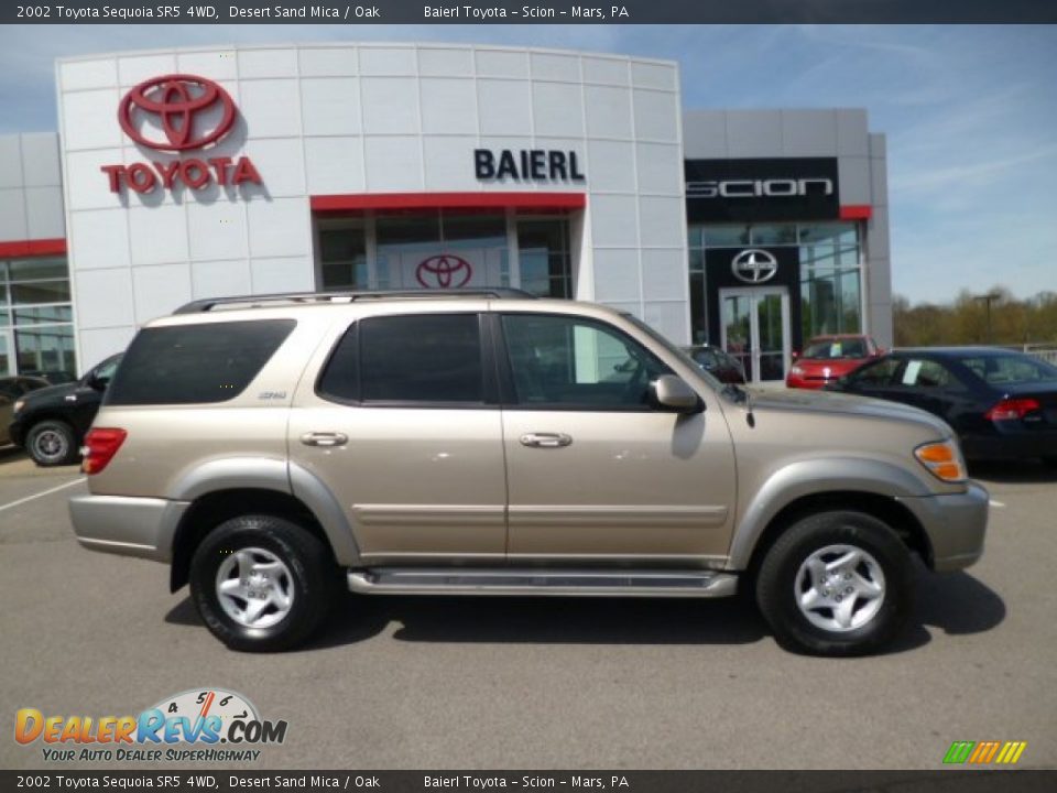 2002 Toyota Sequoia SR5 4WD Desert Sand Mica / Oak Photo #7