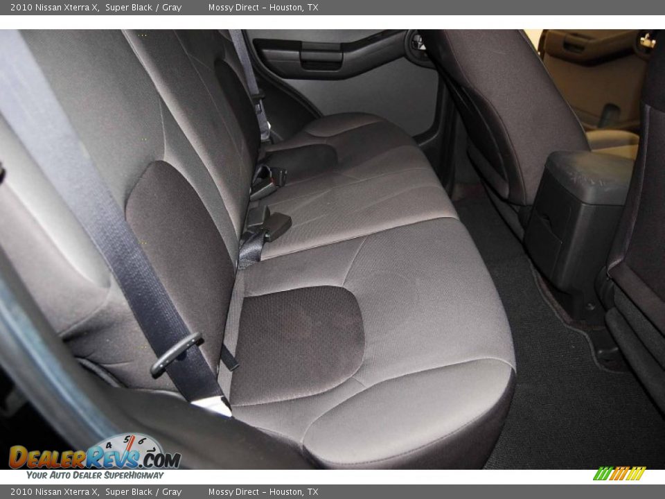 2010 Nissan Xterra X Super Black / Gray Photo #17
