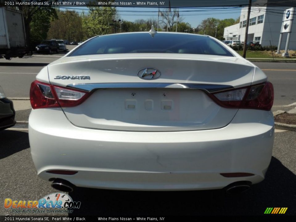 2011 Hyundai Sonata SE Pearl White / Black Photo #5