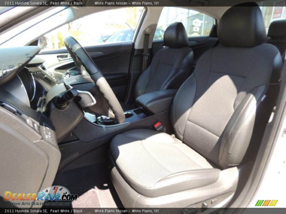 2011 Hyundai Sonata SE Pearl White / Black Photo #15