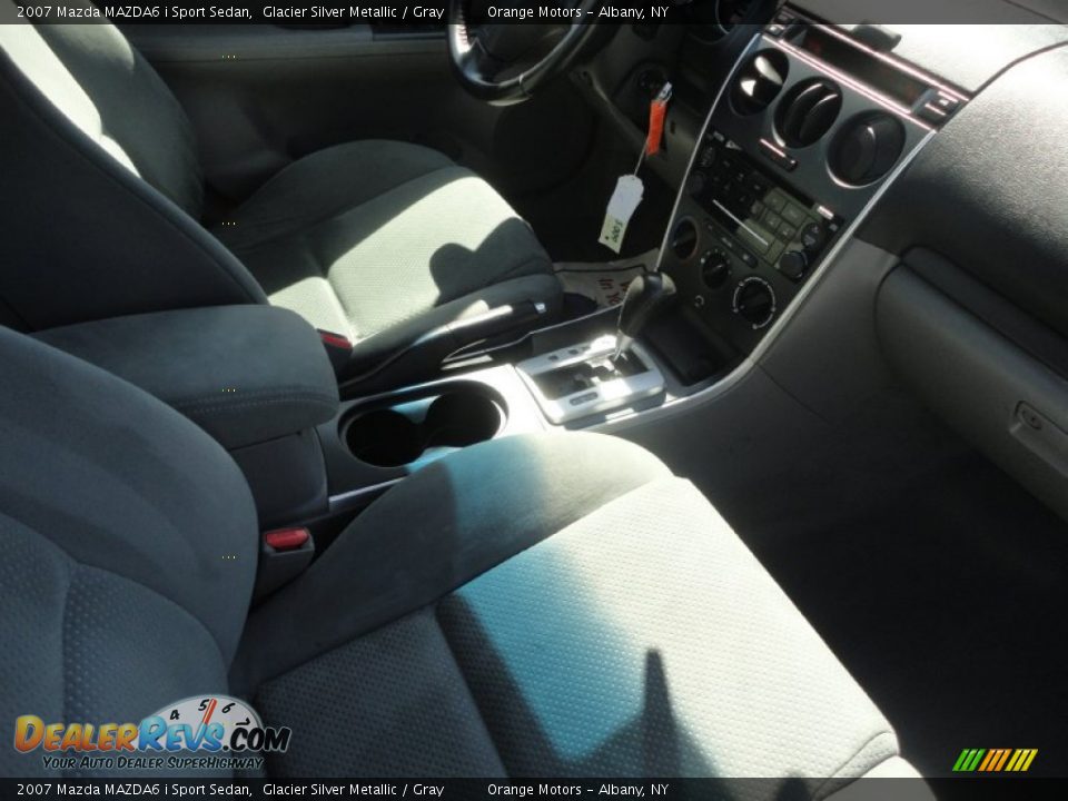 2007 Mazda MAZDA6 i Sport Sedan Glacier Silver Metallic / Gray Photo #15