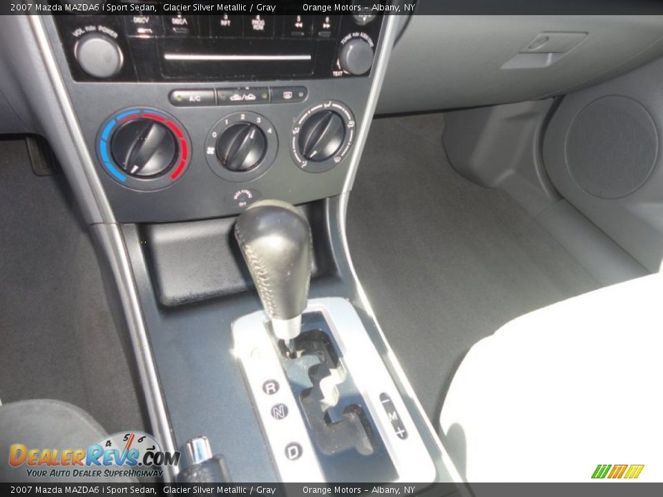 2007 Mazda MAZDA6 i Sport Sedan Glacier Silver Metallic / Gray Photo #19