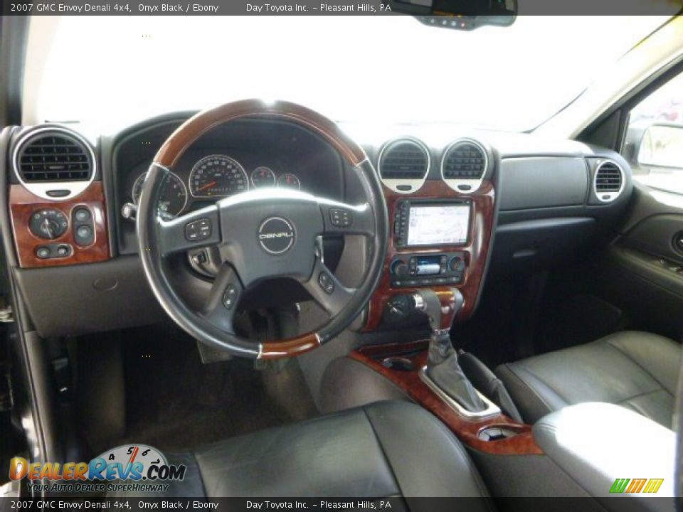 2007 GMC Envoy Denali 4x4 Onyx Black / Ebony Photo #15