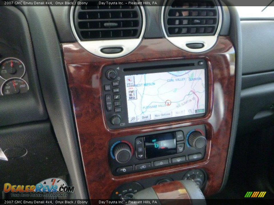 2007 GMC Envoy Denali 4x4 Onyx Black / Ebony Photo #19