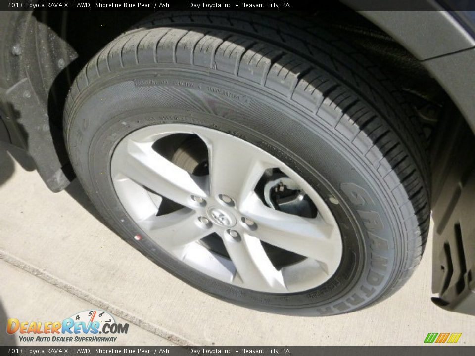 2013 Toyota RAV4 XLE AWD Shoreline Blue Pearl / Ash Photo #8