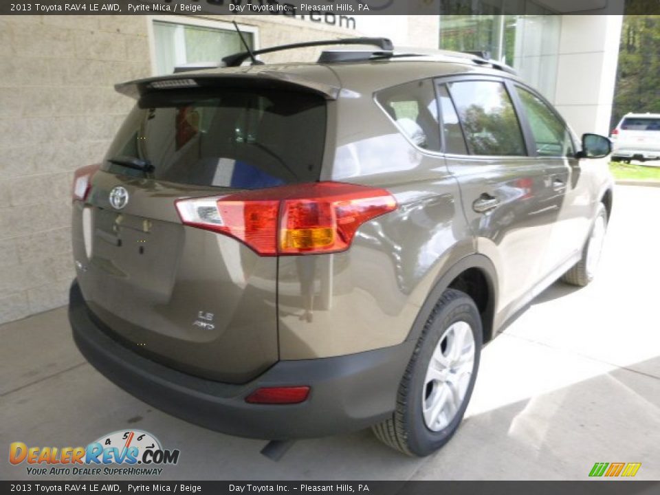 2013 Toyota RAV4 LE AWD Pyrite Mica / Beige Photo #2