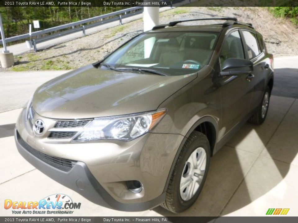 2013 Toyota RAV4 LE AWD Pyrite Mica / Beige Photo #5