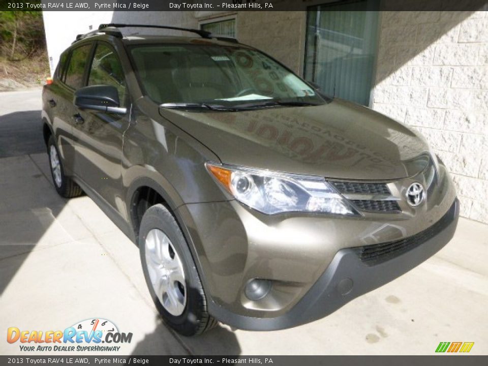 2013 Toyota RAV4 LE AWD Pyrite Mica / Beige Photo #7