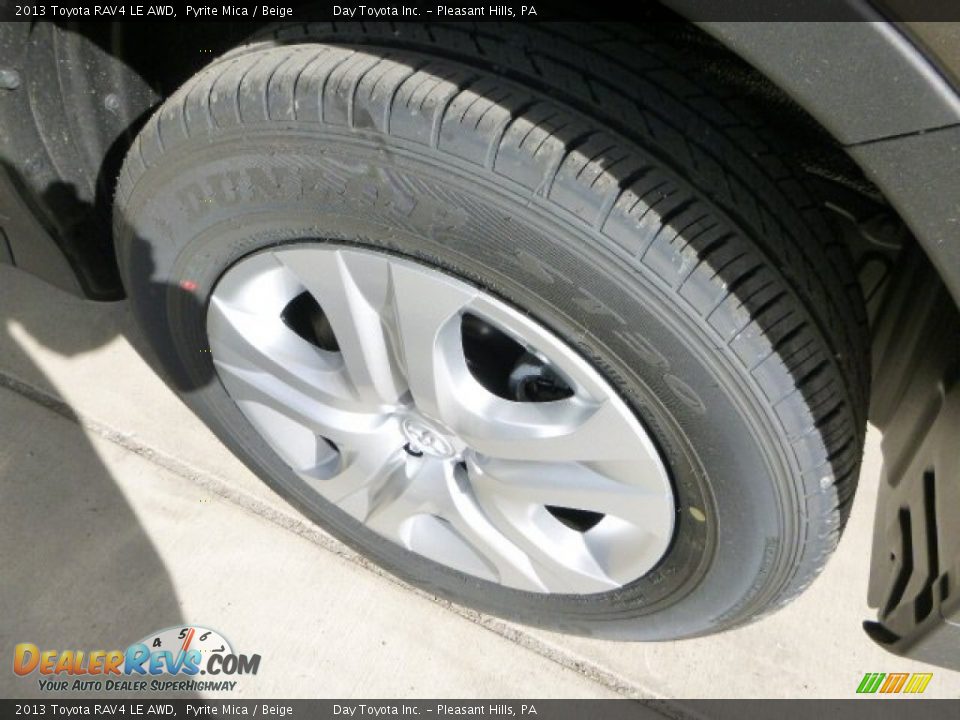 2013 Toyota RAV4 LE AWD Pyrite Mica / Beige Photo #8