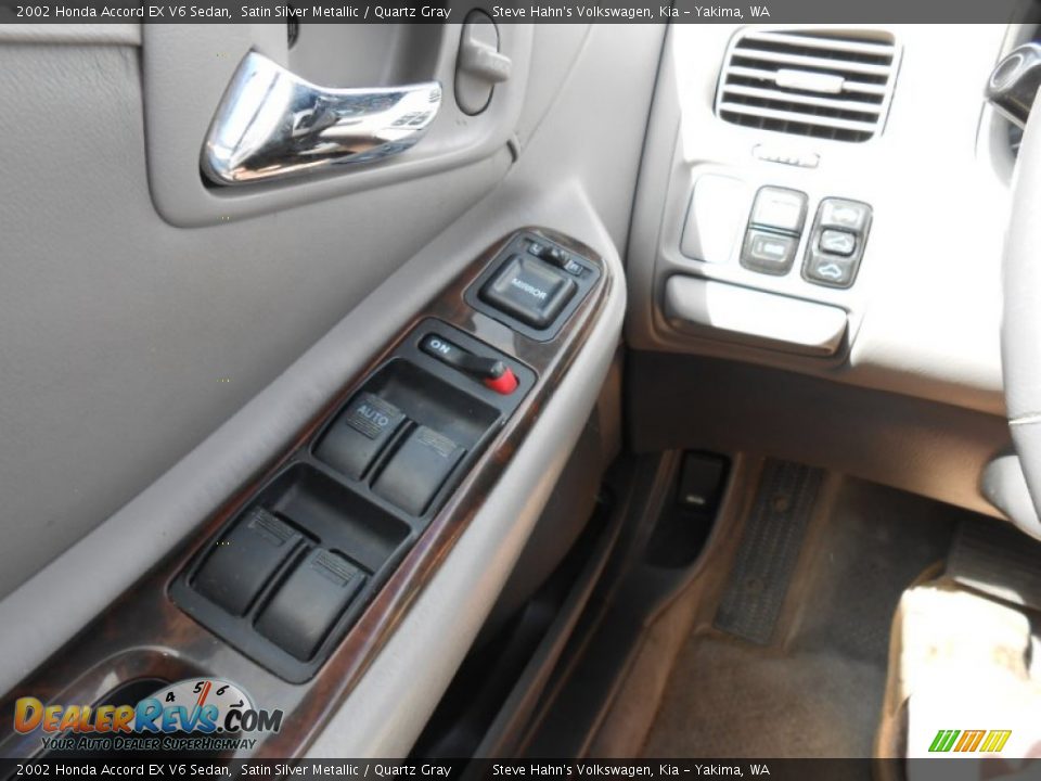2002 Honda Accord EX V6 Sedan Satin Silver Metallic / Quartz Gray Photo #11