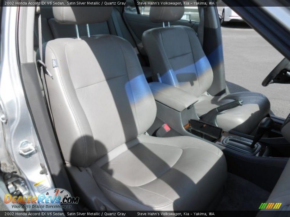 2002 Honda Accord EX V6 Sedan Satin Silver Metallic / Quartz Gray Photo #21