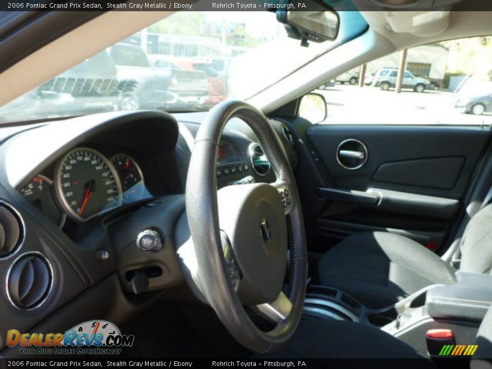 2006 Pontiac Grand Prix Sedan Stealth Gray Metallic / Ebony Photo #17