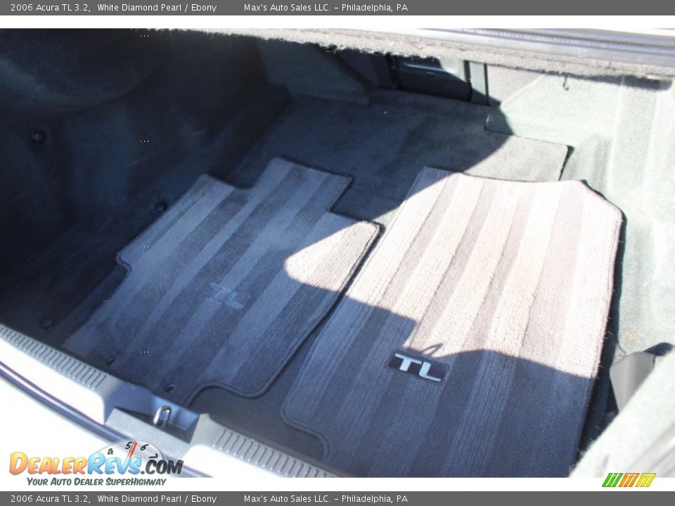 2006 Acura TL 3.2 White Diamond Pearl / Ebony Photo #35