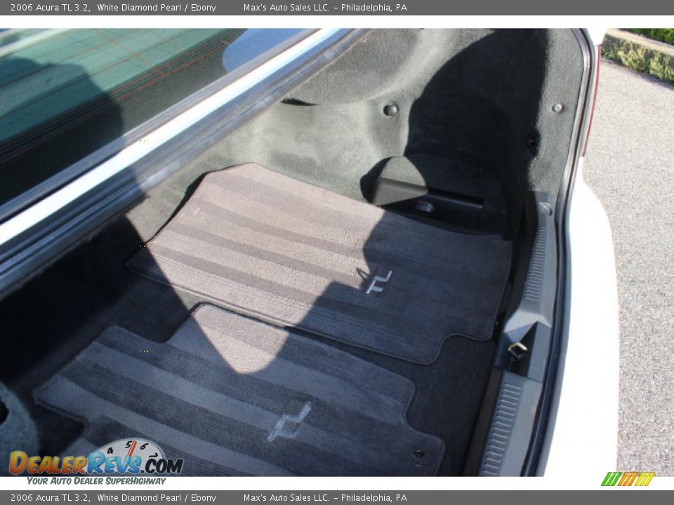 2006 Acura TL 3.2 White Diamond Pearl / Ebony Photo #36